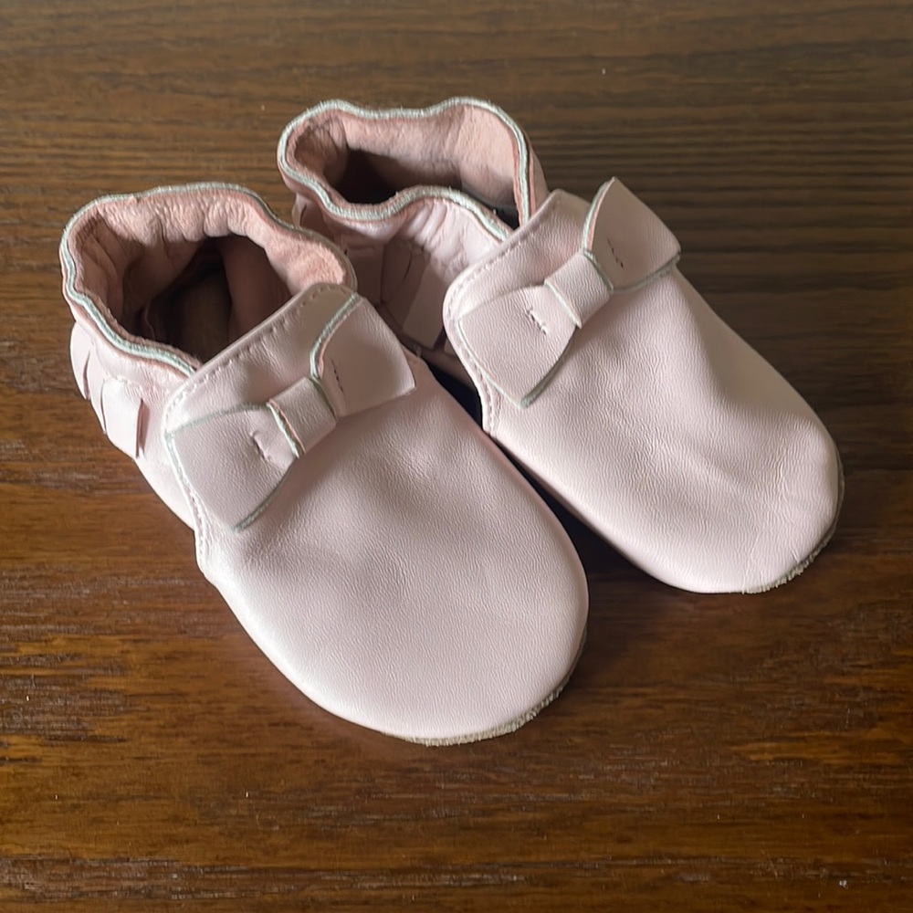 Pink Robeez (brand new, never worn, no box). 18-24mo